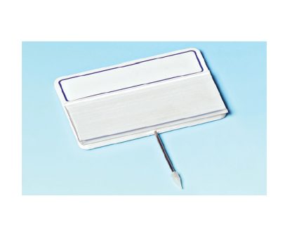 Inyección con guía para etiqueta, blanco