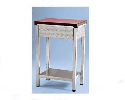 K-5 Mesa de acero-inox  pesada con faldón y estante sobre de polietileno. Polietileno de 9cm, altura total 90cm. En Blanco (Ref +B) y en Rojo (Ref +R)