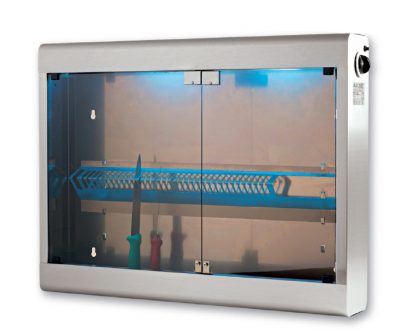 Armario esterilizador ultravioleta Soporte: inox 30 cuchillos. Puerta: plexiglas transparente ahumado. Lámpara 2x15W. Temporizador: reloj 0 a 2 horas. Duración aconsejada: 1h 30. Acero-inox.