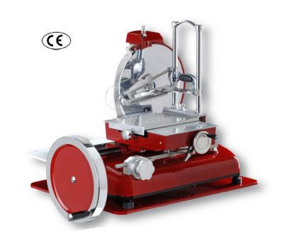 Cortadora fiambres manual 300. Espesor corte 0+2. Capacidad corte (Grueso) de 190 x 230 mm. Posición sobremesa.
