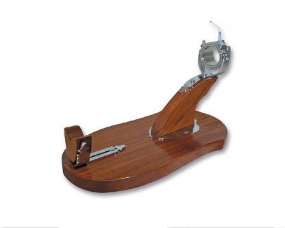 Sujeta jamones giratorio inox con base madera.