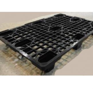 Palet perforado reciclado negro Carga dinámica hasta 850 kg. Carga estática hasta 3.400 kg. Superfície apoyo 9 patas
